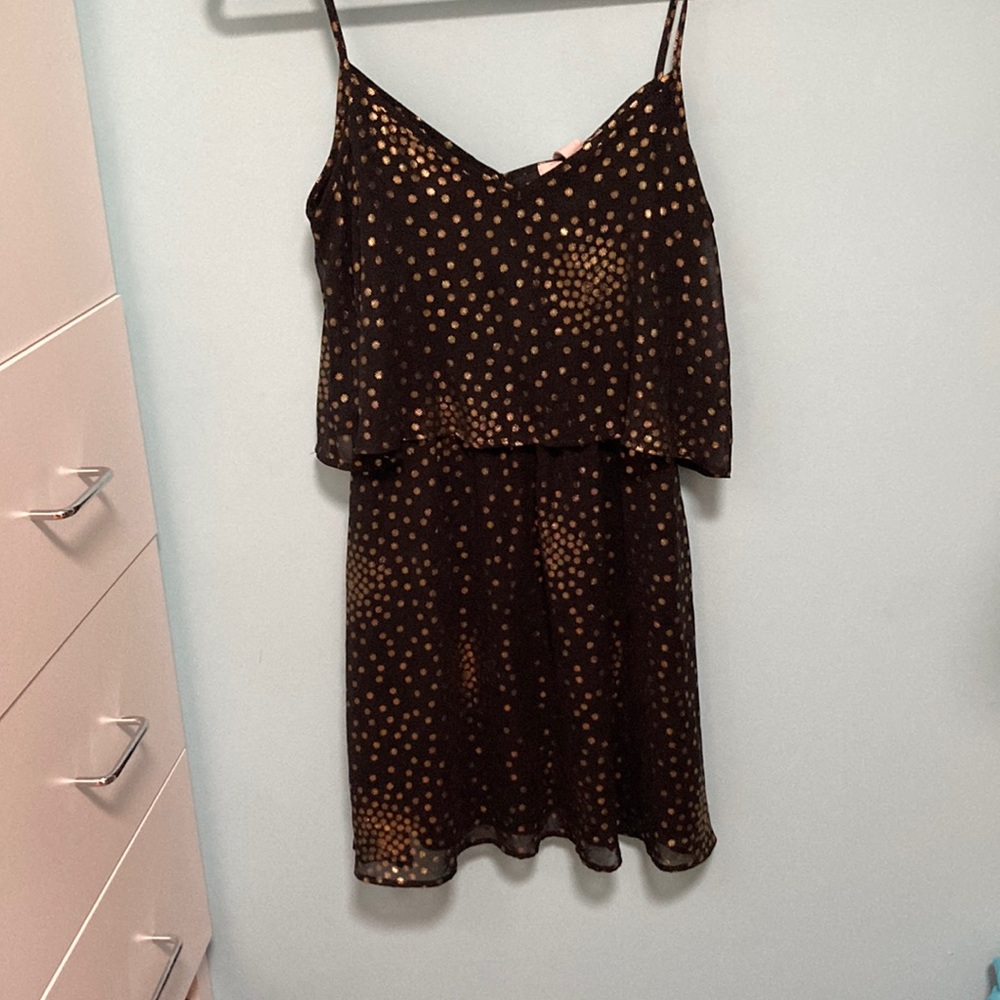 New gold and black dress, size small